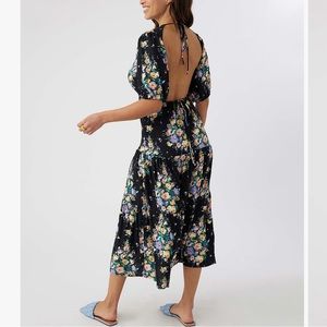 O’Neill Black & Periwinkle backless Floral Alta Maxi Dress. SZ Medium. N…